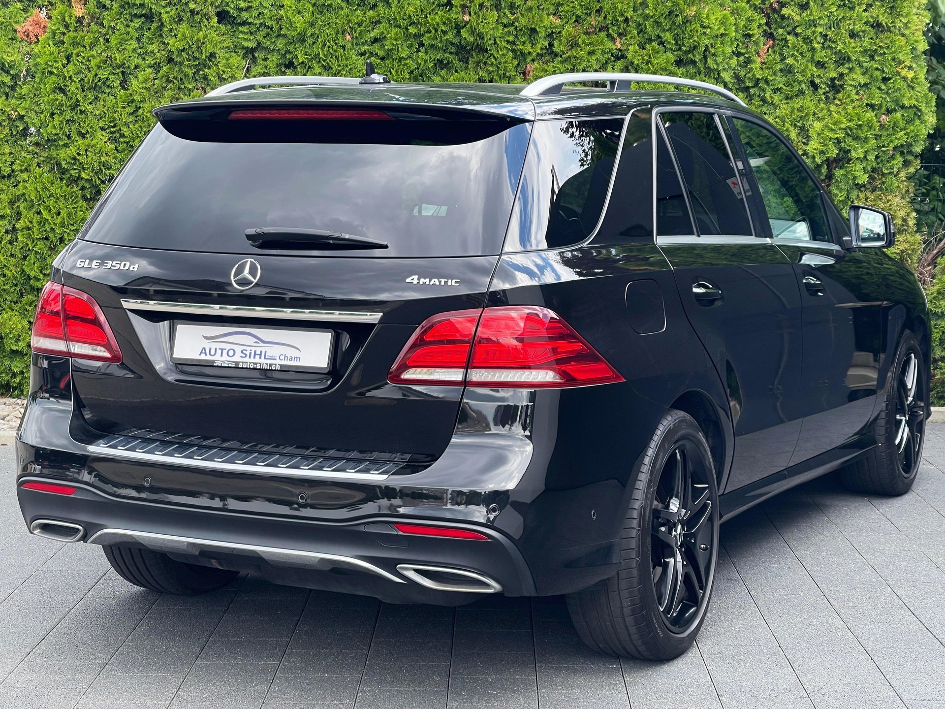 MERCEDES-BENZ GLE 350 d 4Matic 9G-Tronic-image-9