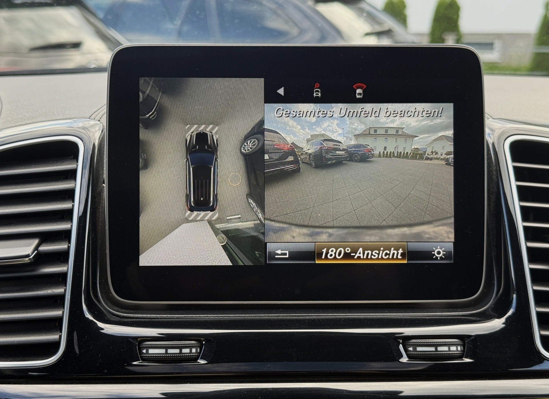 MERCEDES-BENZ GLE 350 d 4Matic 9G-Tronic-image-14