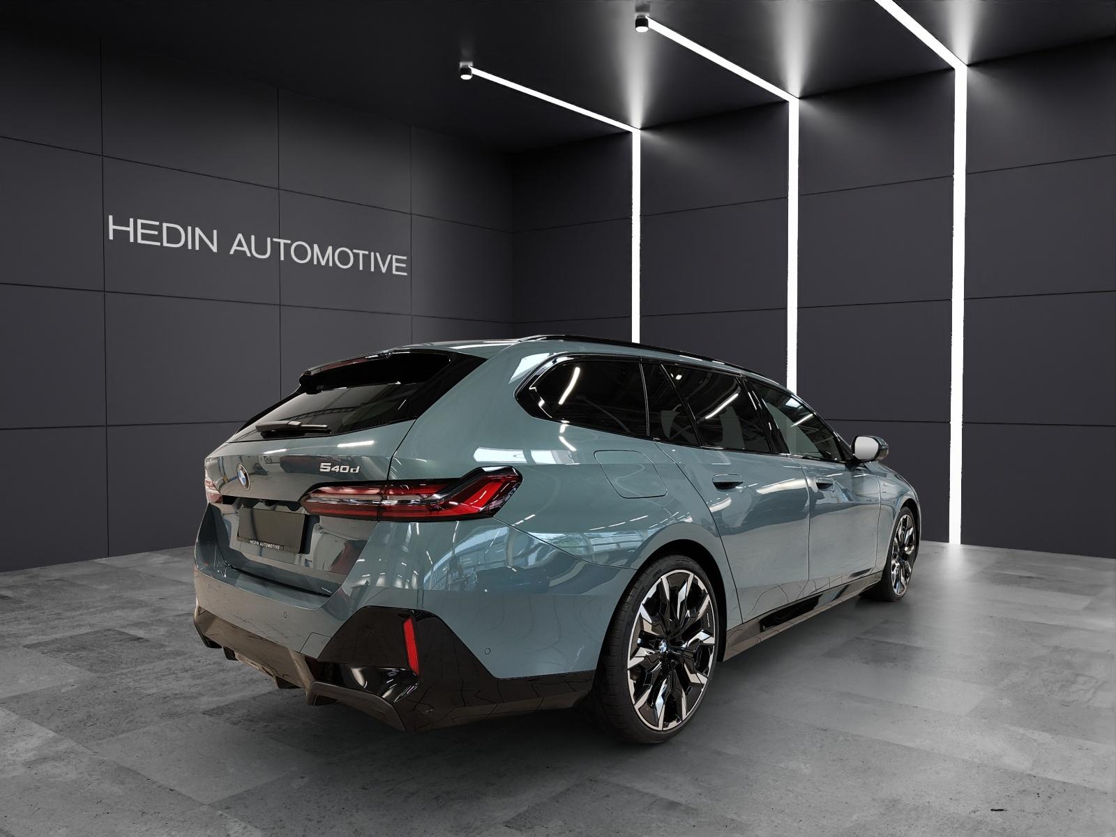 BMW 540d xDrive Touring-image-17