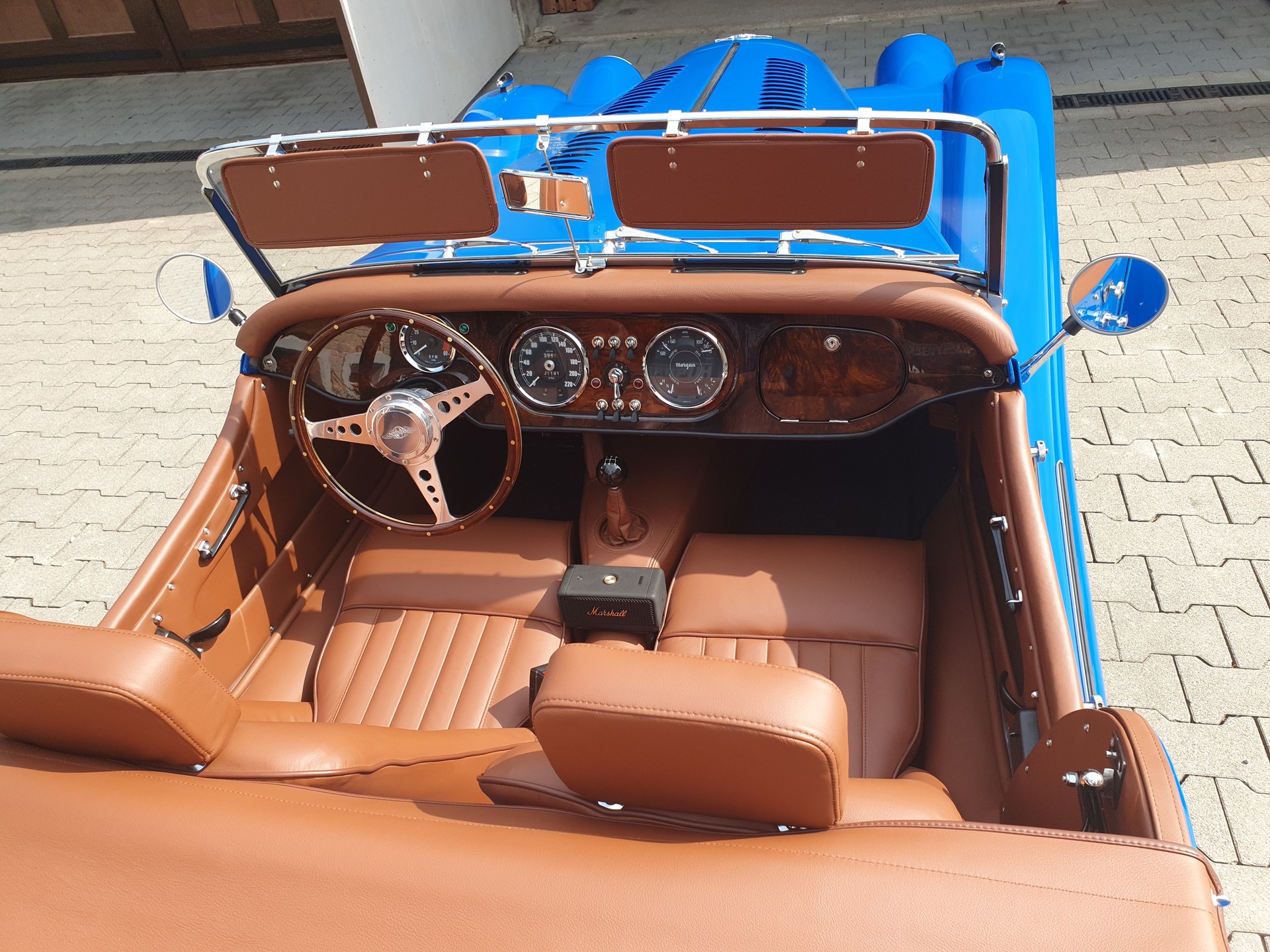 MORGAN PLUS 8-image-5
