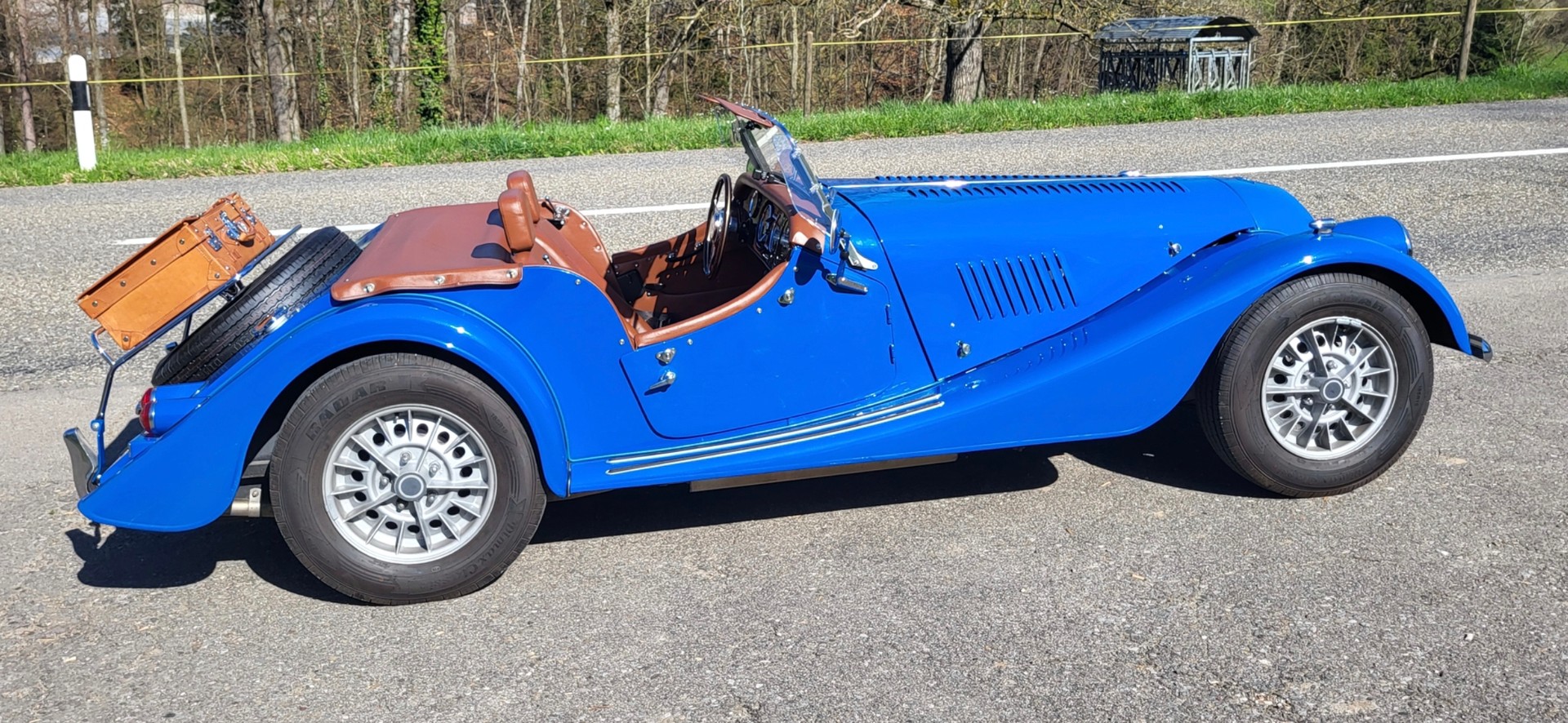 MORGAN PLUS 8-image-1