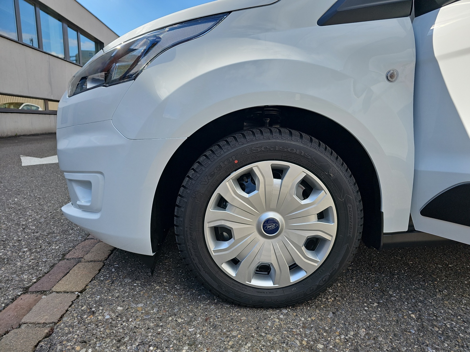 FORD Transit Connect Van 210 L1 1.0 EcoBoost 100 Trend 98372-image-24