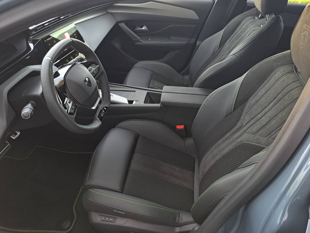 PEUGEOT 308 SW 1.2 145cv Hybrid GT-image-7