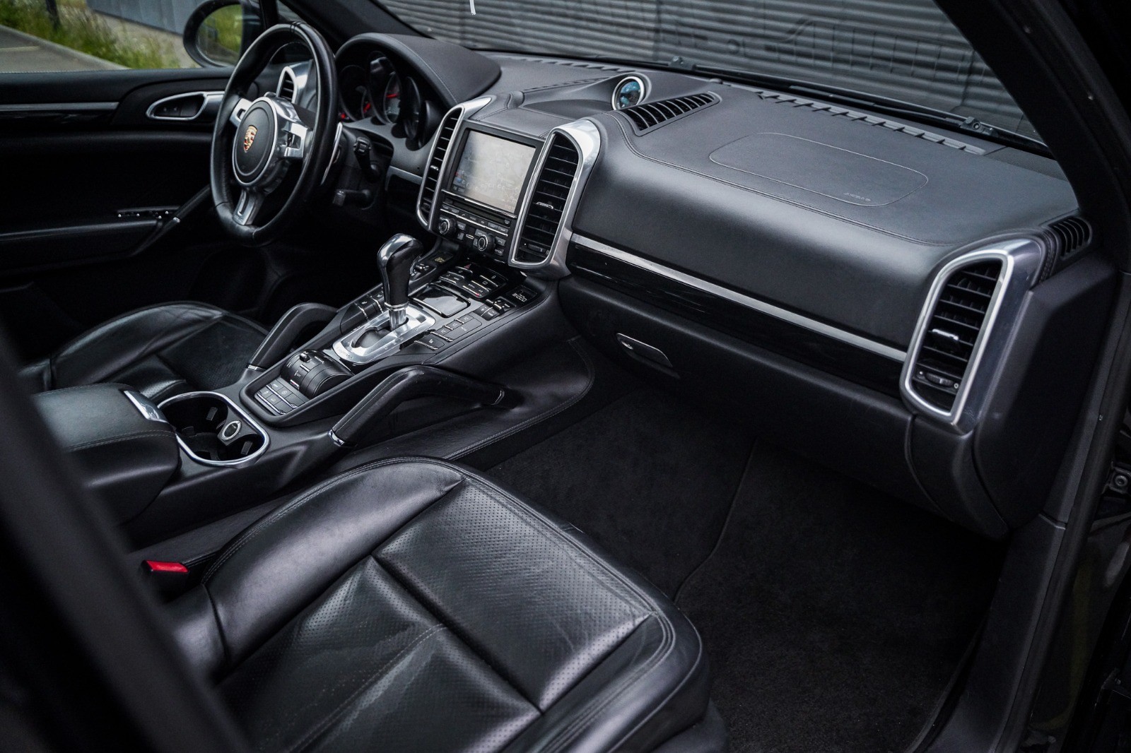 PORSCHE Cayenne S Diesel-image-5