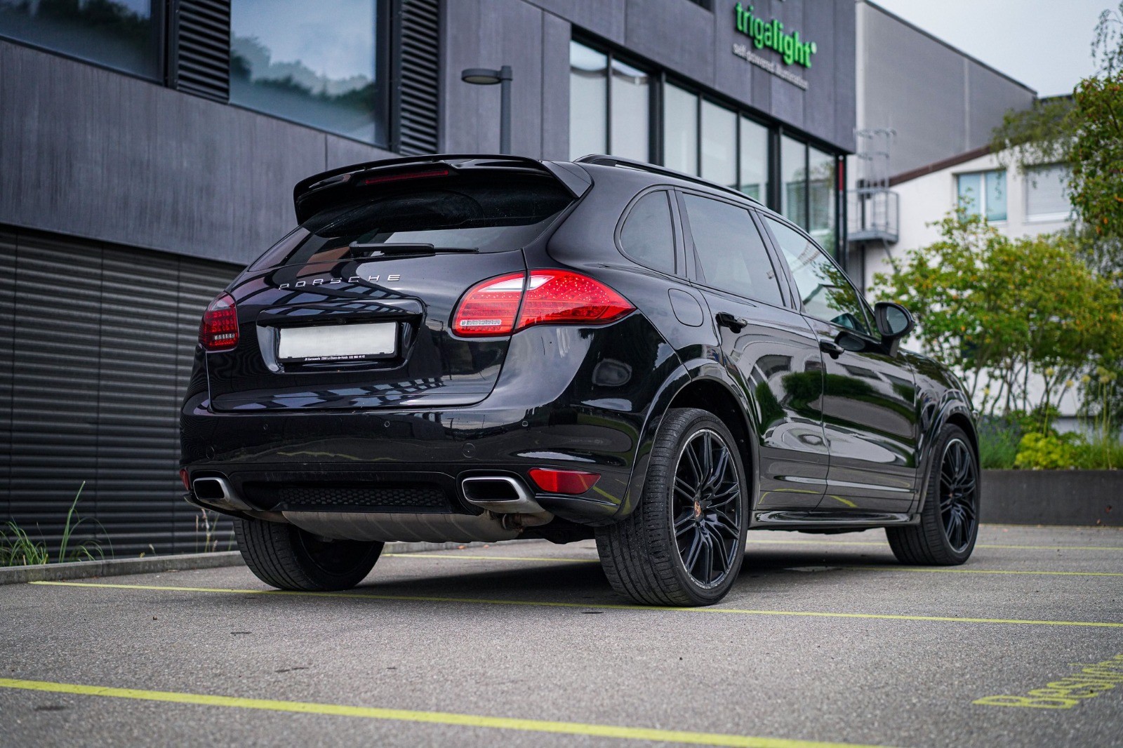 PORSCHE Cayenne S Diesel-image-3