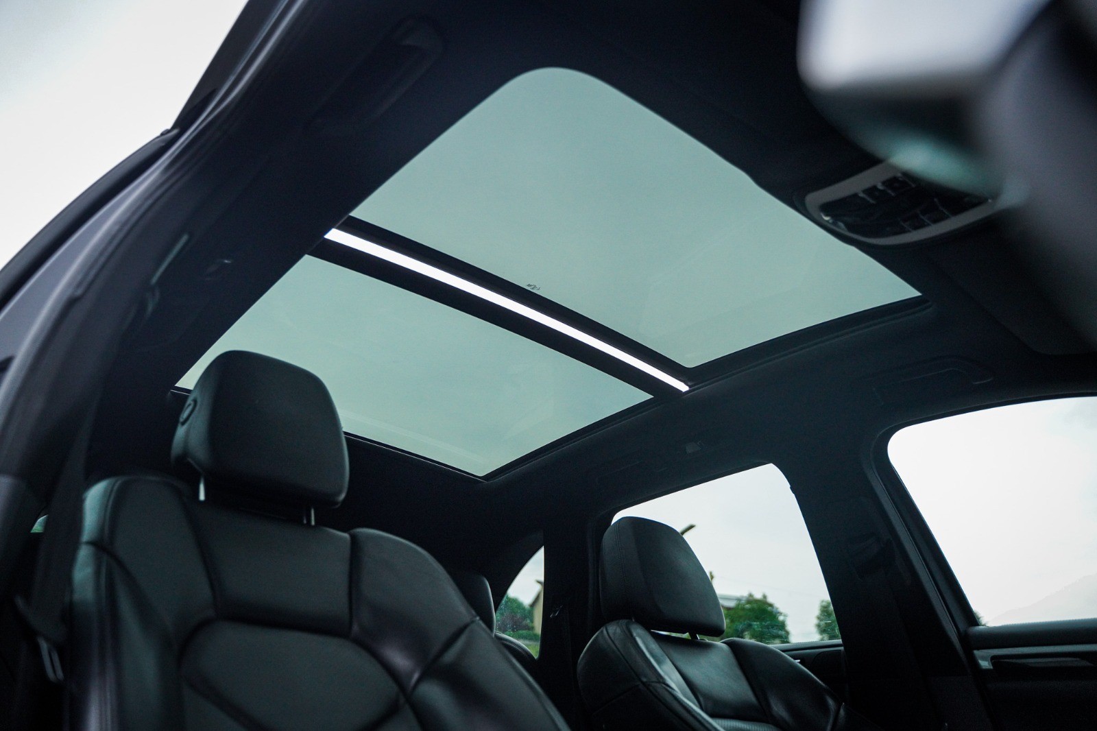 PORSCHE Cayenne S Diesel-image-4