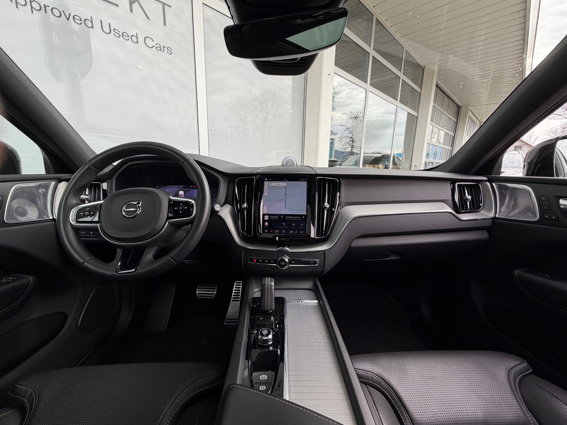 VOLVO XC60 T6 eAWD R-Design Geartronic-image-7