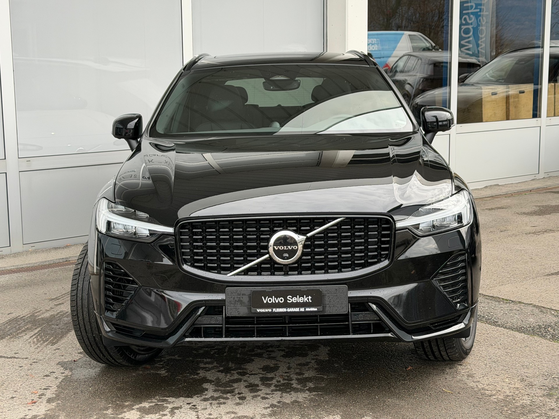 VOLVO XC60 T6 eAWD R-Design Geartronic-image-26
