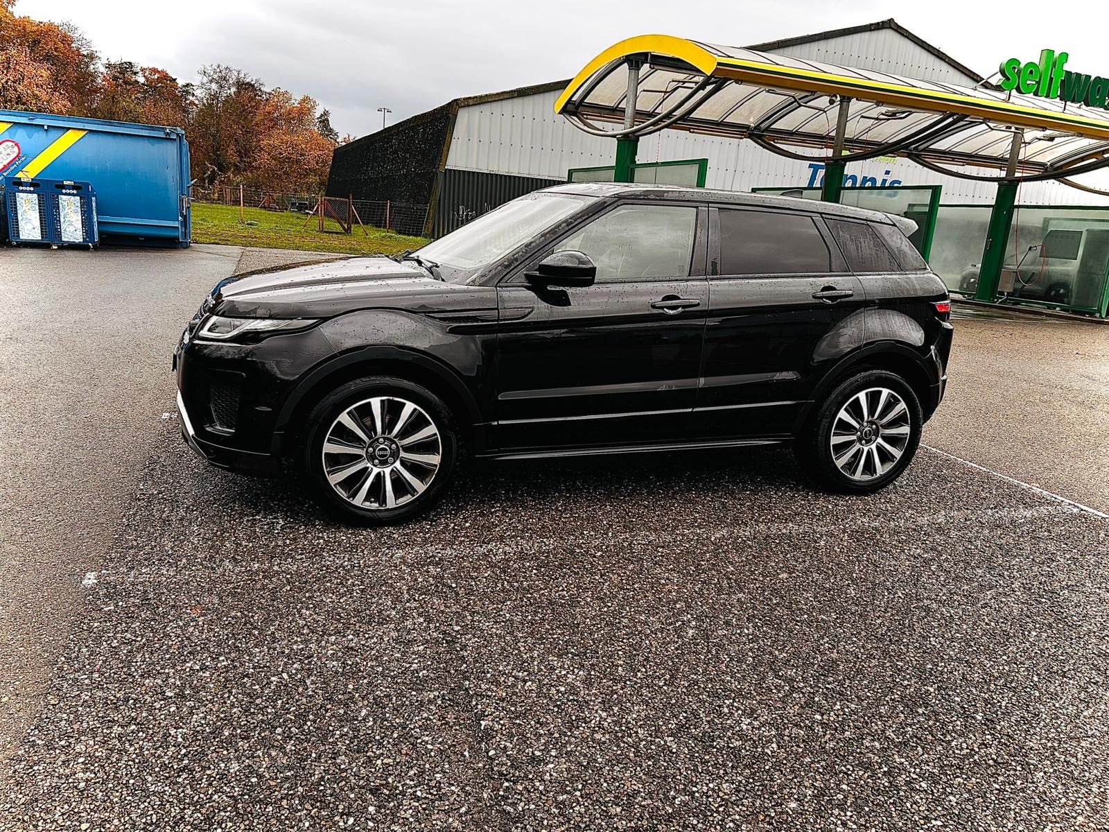 LAND ROVER Range Rover Evoque 2.0 TD4 SE AT9-image-0