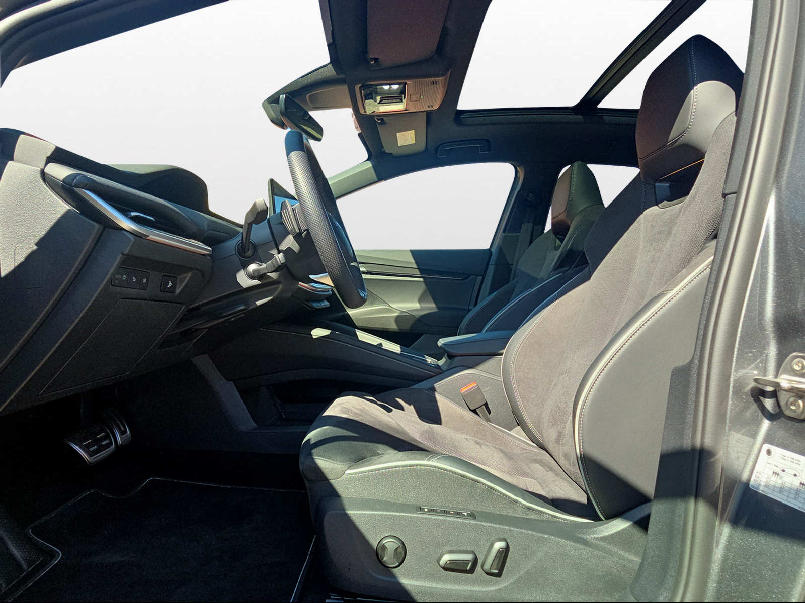 SKODA Enyaq 85x Sportline 4x4-image-6