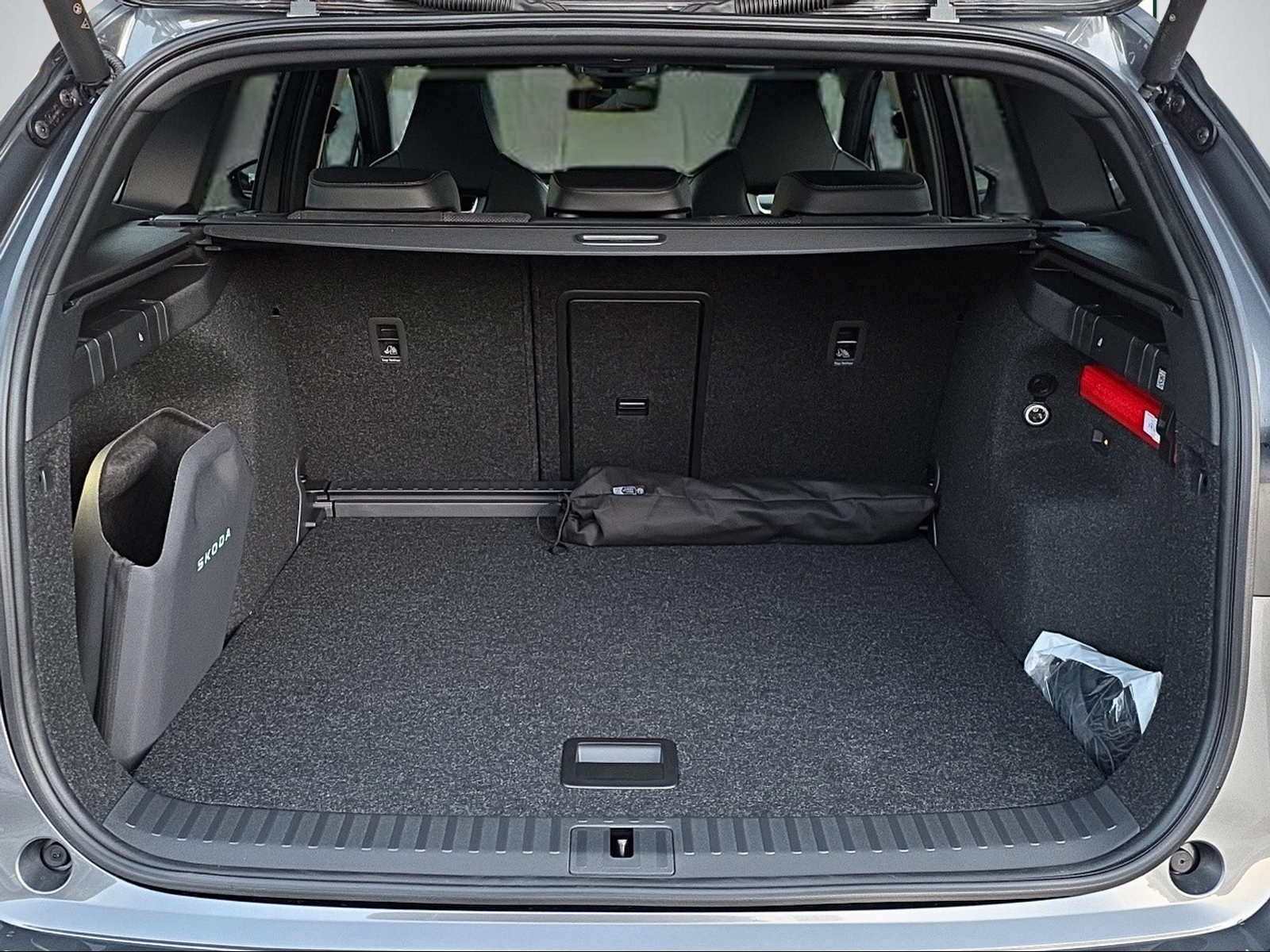 SKODA Enyaq 85x Sportline 4x4-image-11
