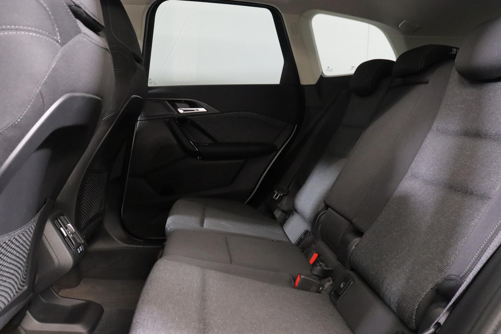 BMW X1 20d xDrive-image-3