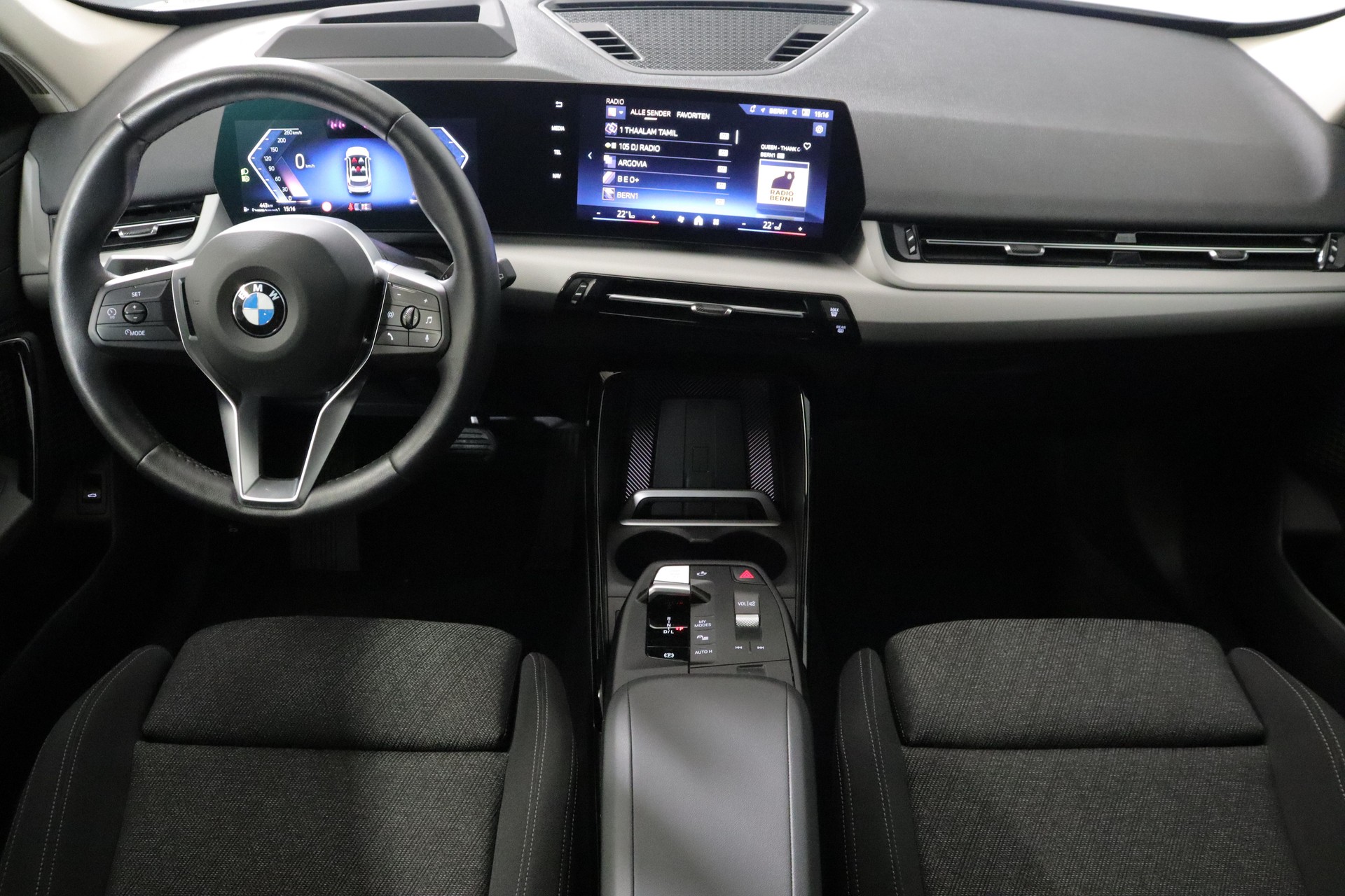 BMW X1 20d xDrive-image-6