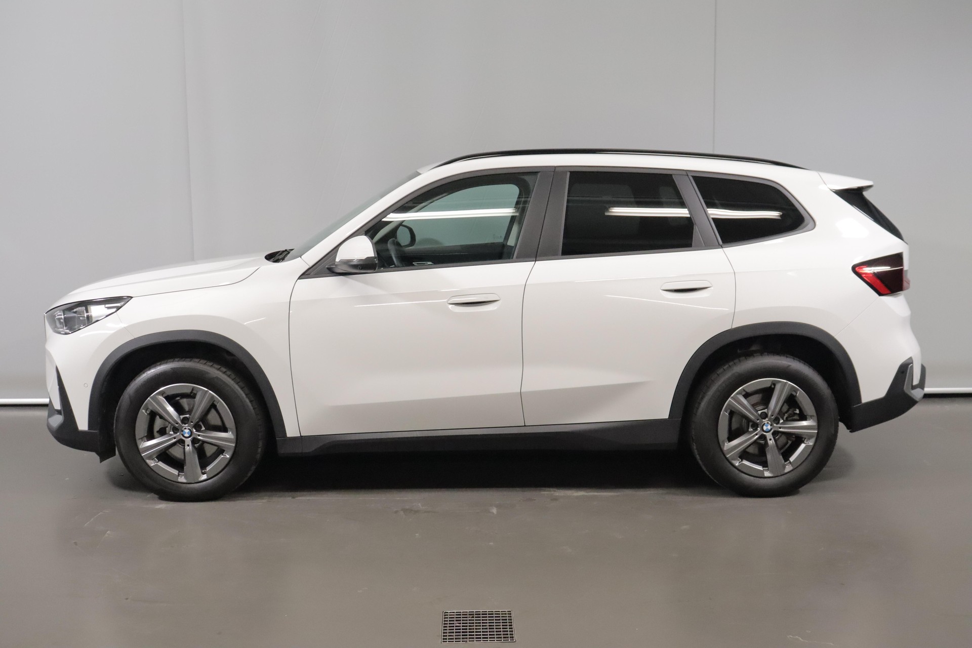 BMW X1 20d xDrive-image-4
