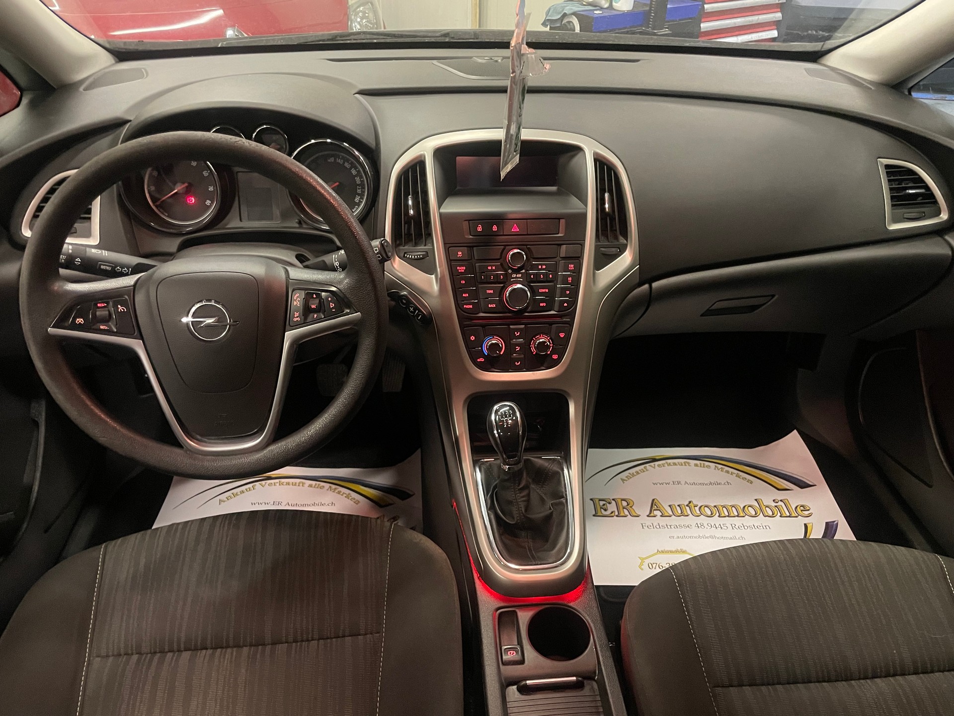 OPEL Astra 1.6i 16V Enjoy-image-8
