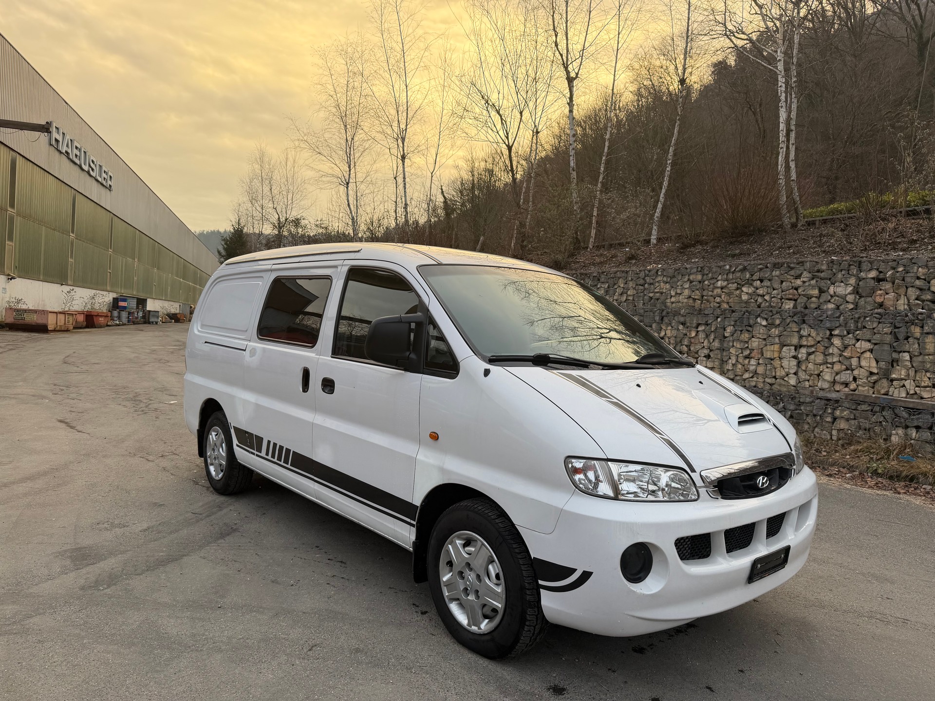 HYUNDAI H-1 Deluxe 2.5TDI