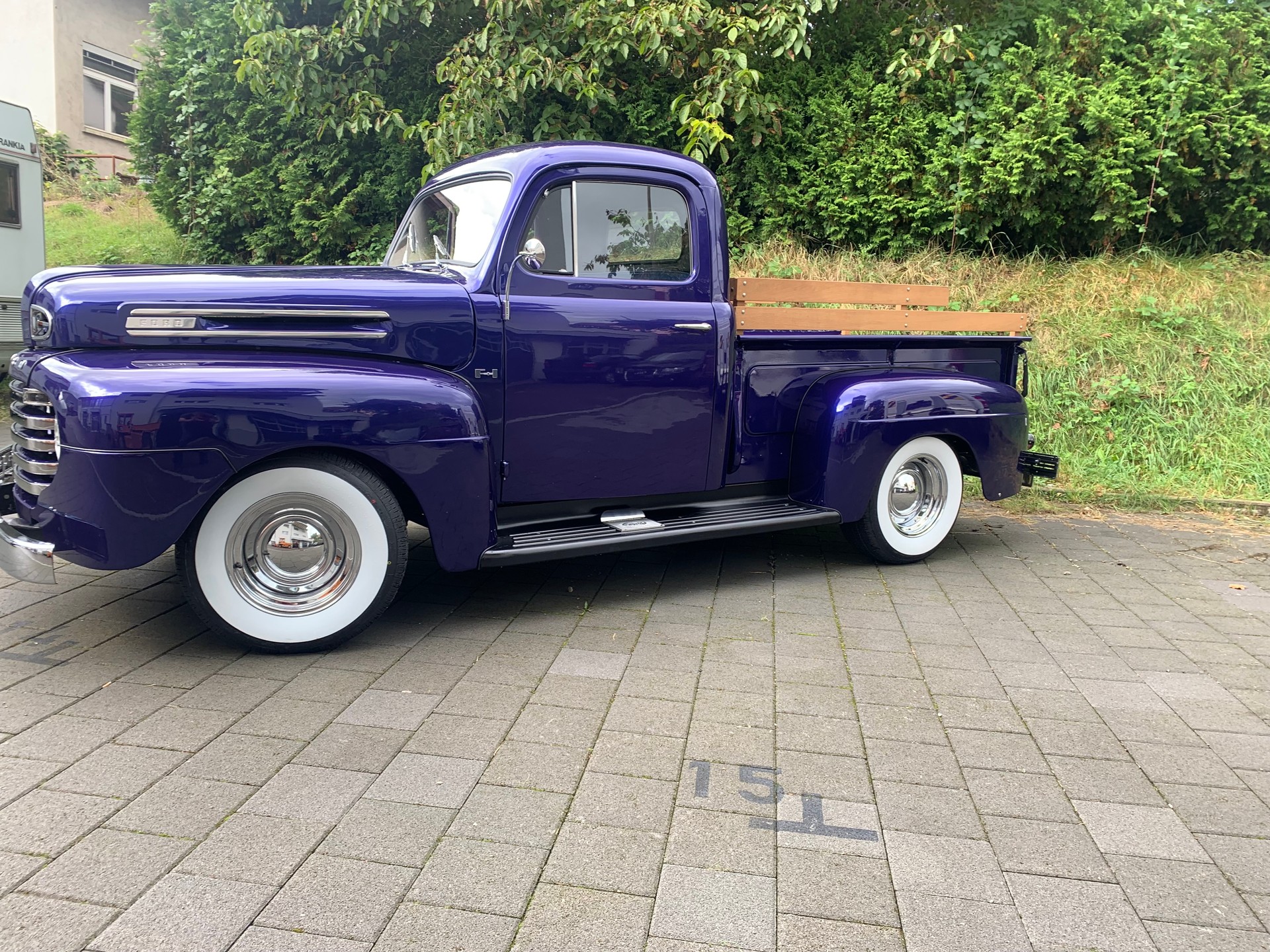 FORD 1949 Ford F1 Pickup-image-3