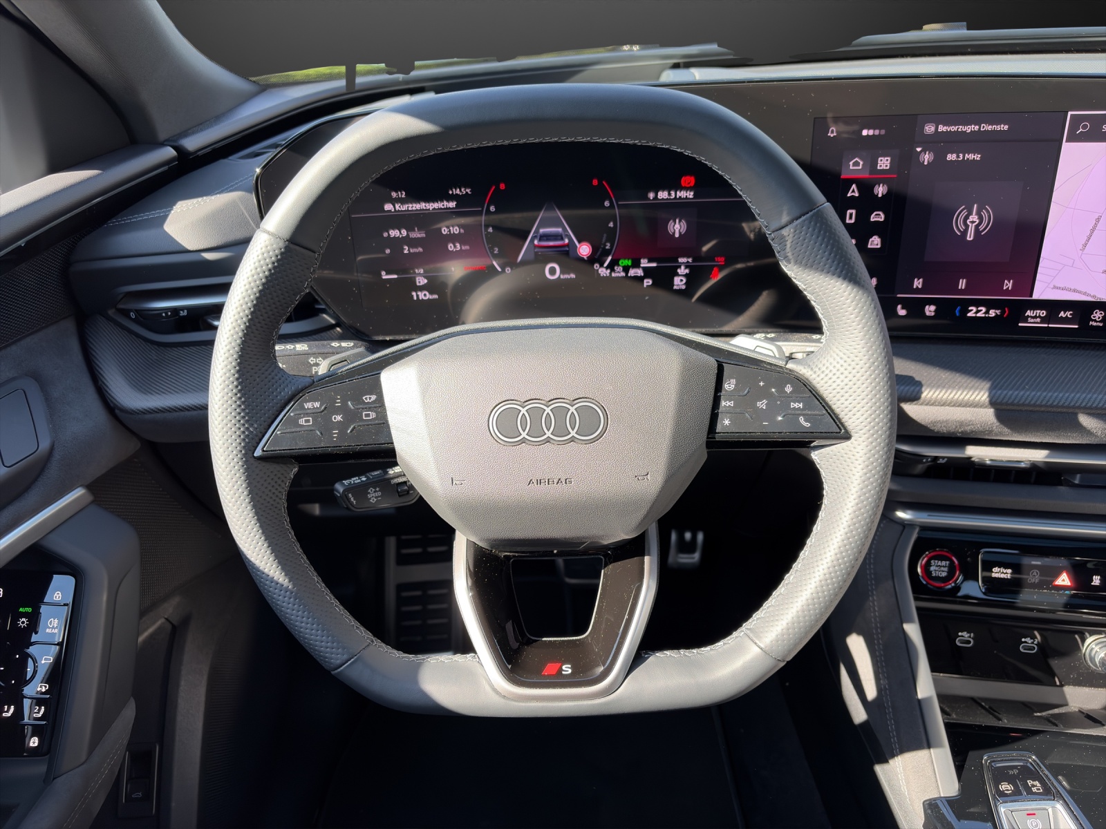 AUDI SQ5 TFSI quattro S-tronic-image-10