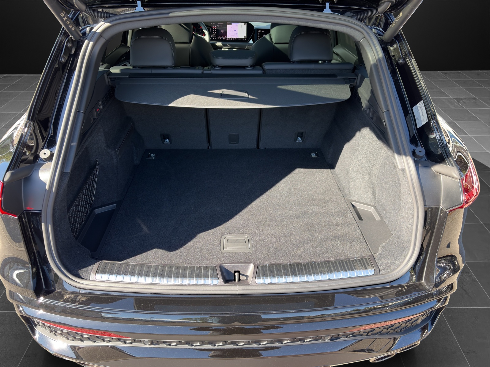 AUDI SQ5 TFSI quattro S-tronic-image-11