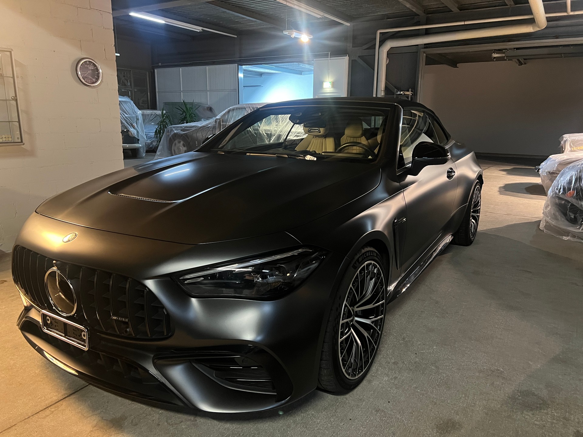 MERCEDES-BENZ CLE AMG 53 Cabrio 4Matic+ 9G-Tronic-image-7