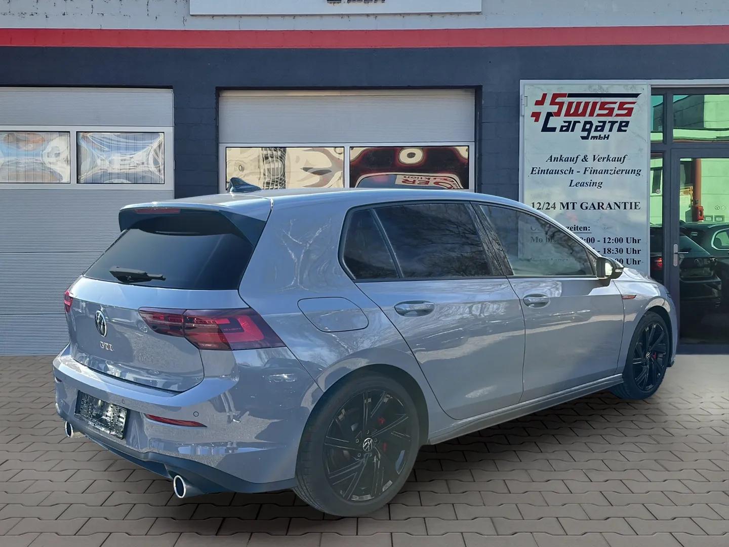 VW Golf 2.0 TSI GTI DSG mit Rückfahrkamera & Black Style Paket-image-7