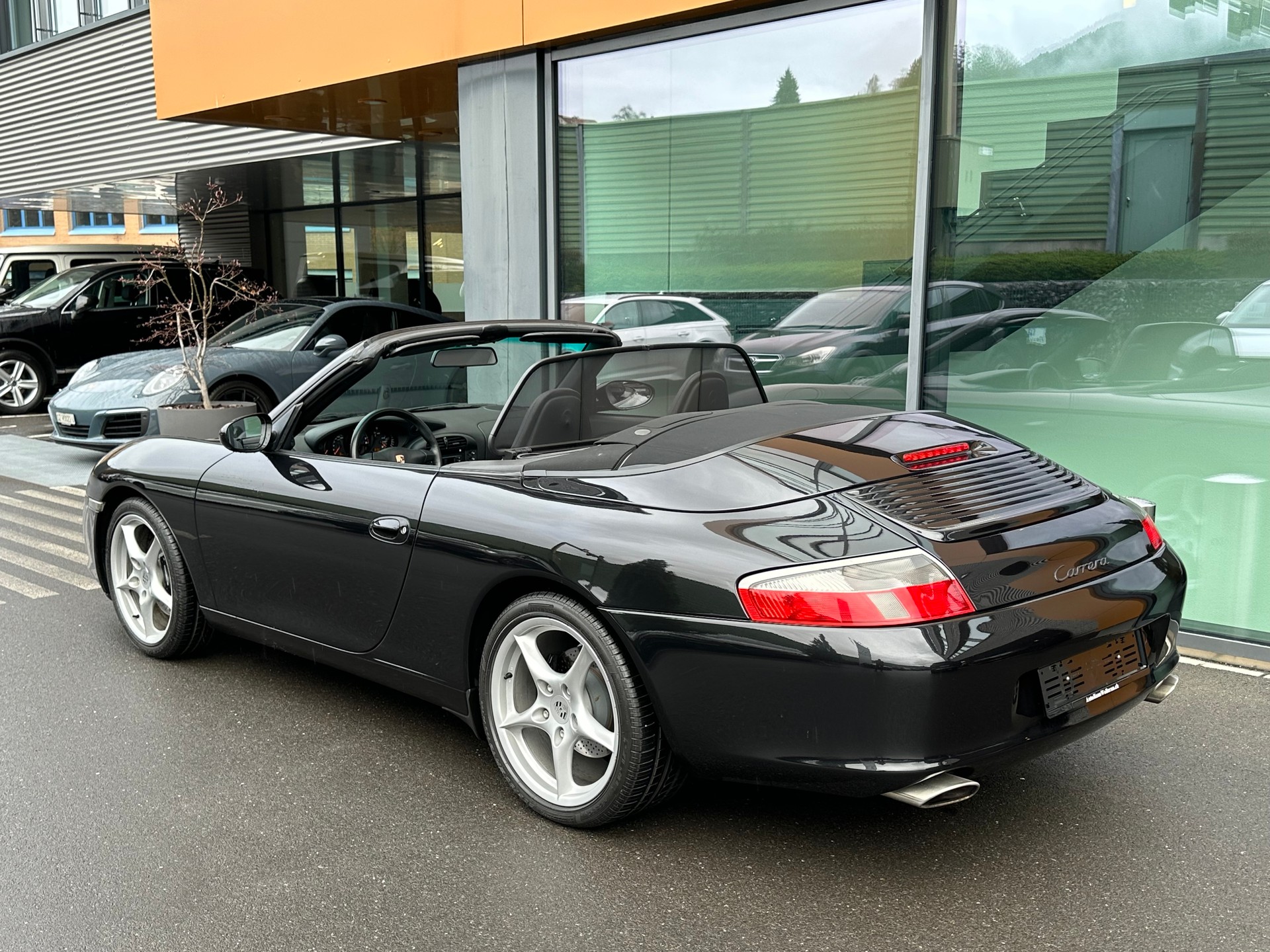 PORSCHE 911 Cabriolet 3.6 Carrera 2 / Top Zustand-image-2