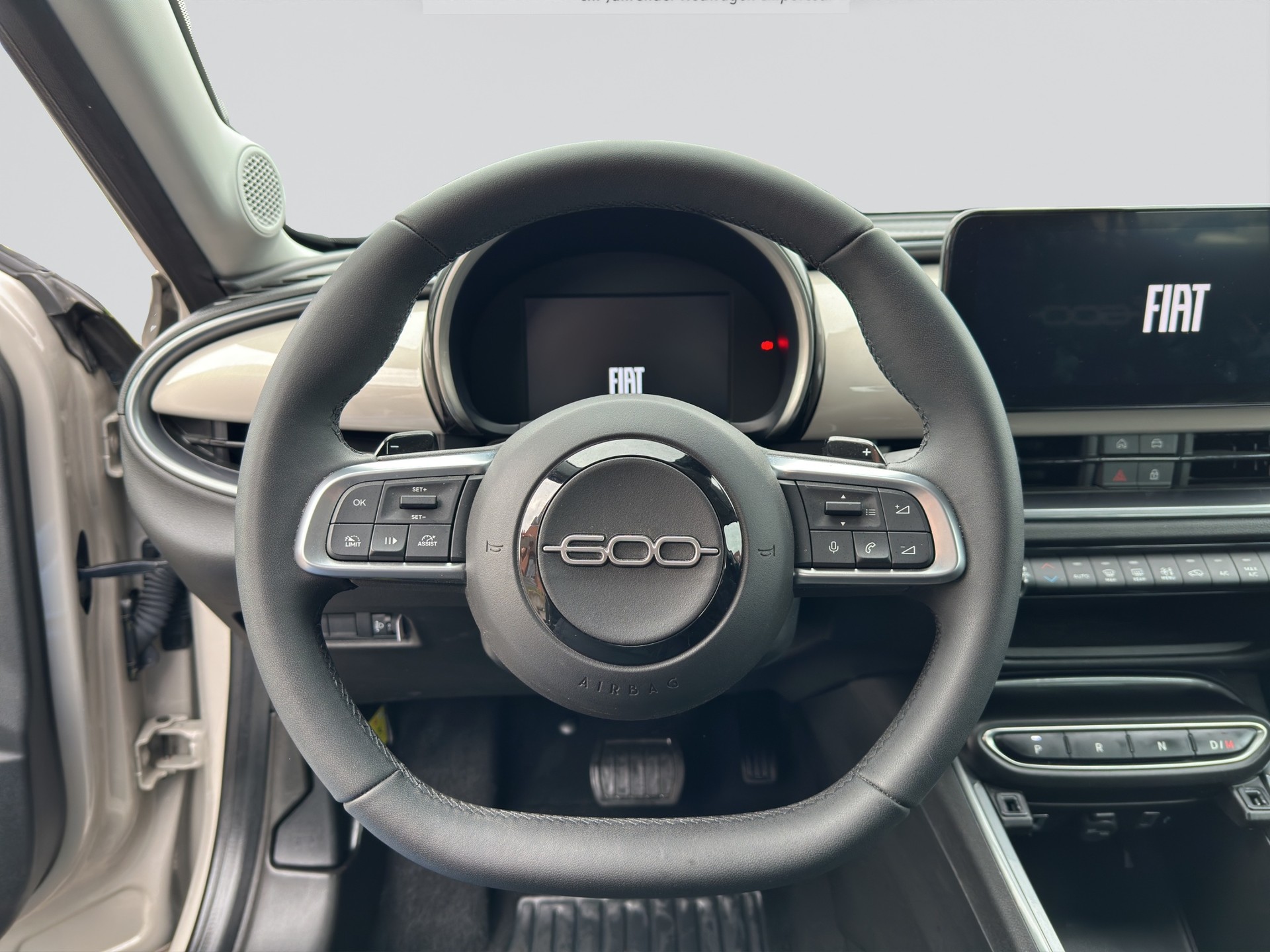 FIAT 600h MildHybrid Cult-image-9