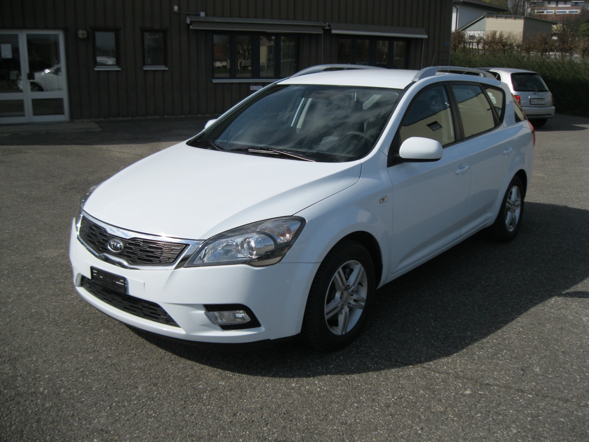KIA Cee'd Sporty Wagon 1.4 16V Basic