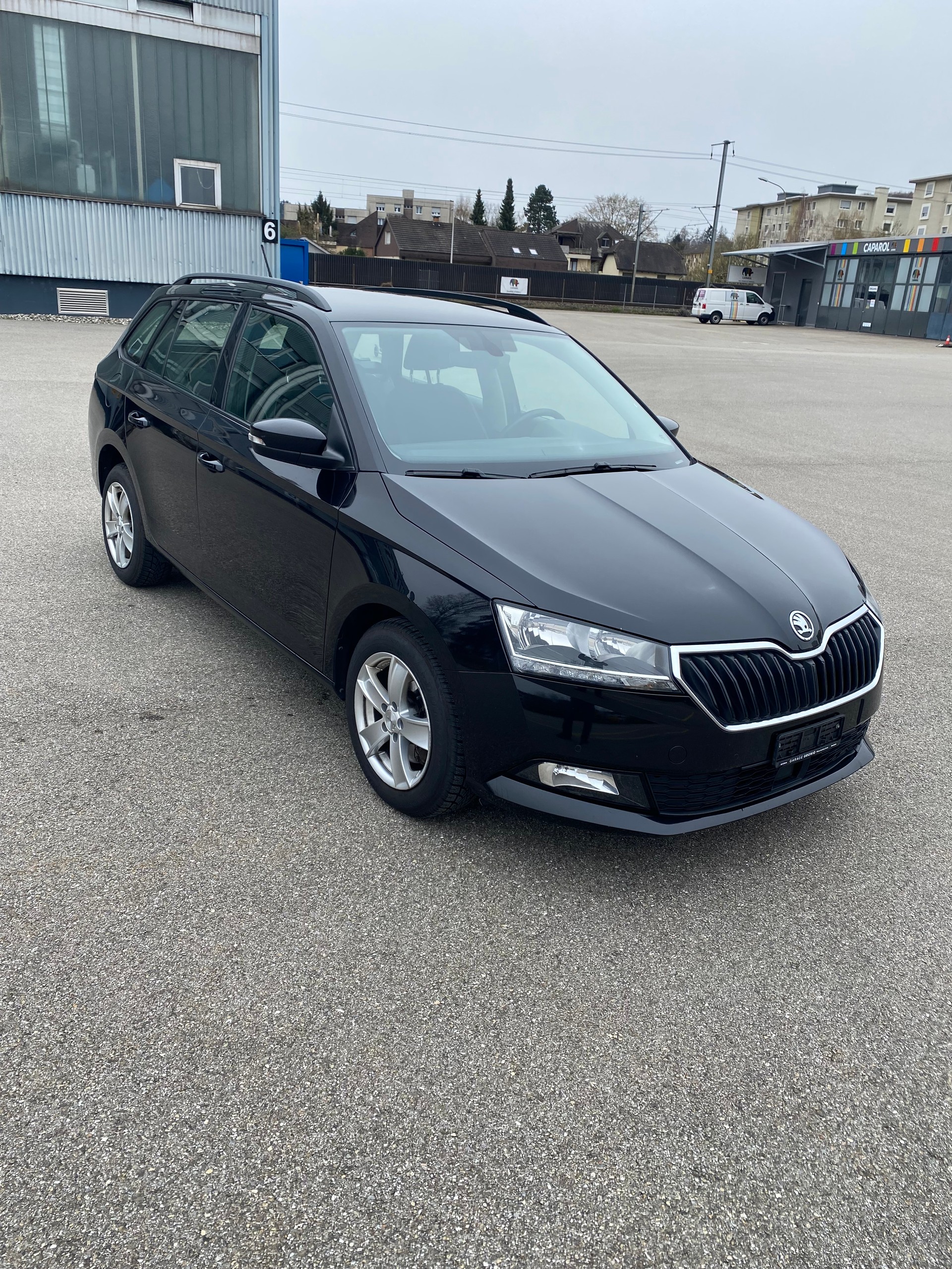 SKODA Fabia Combi 1.0 TSI Soleil-image-1