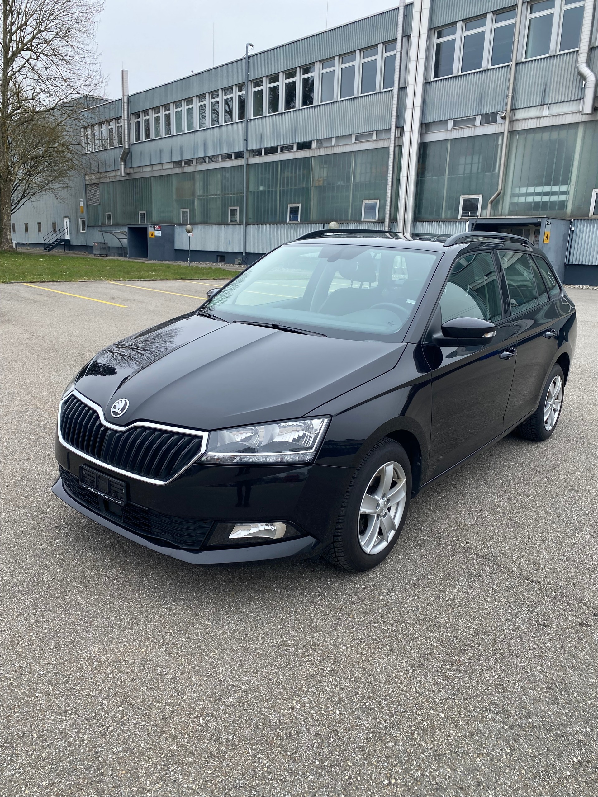SKODA Fabia Combi 1.0 TSI Soleil-image-3