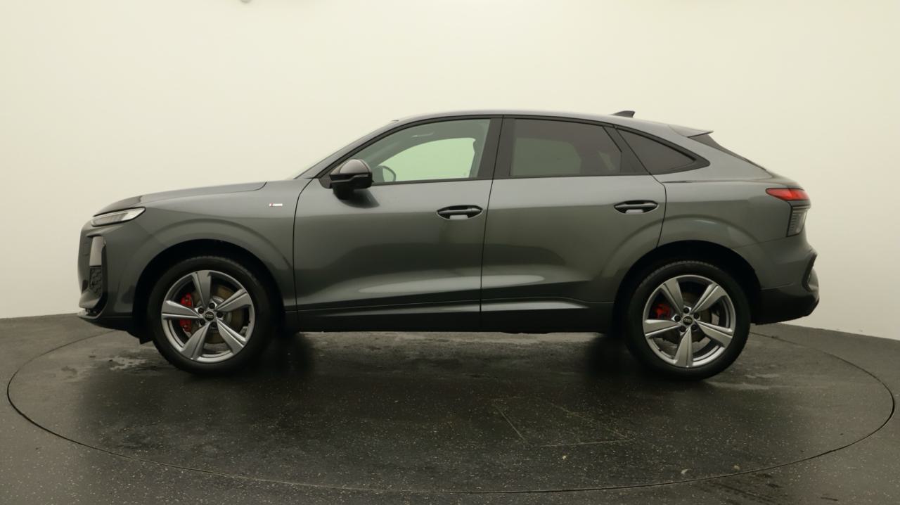 AUDI Q3 Sportback TFSI quattro S line 150 kW S-tronic-image-1