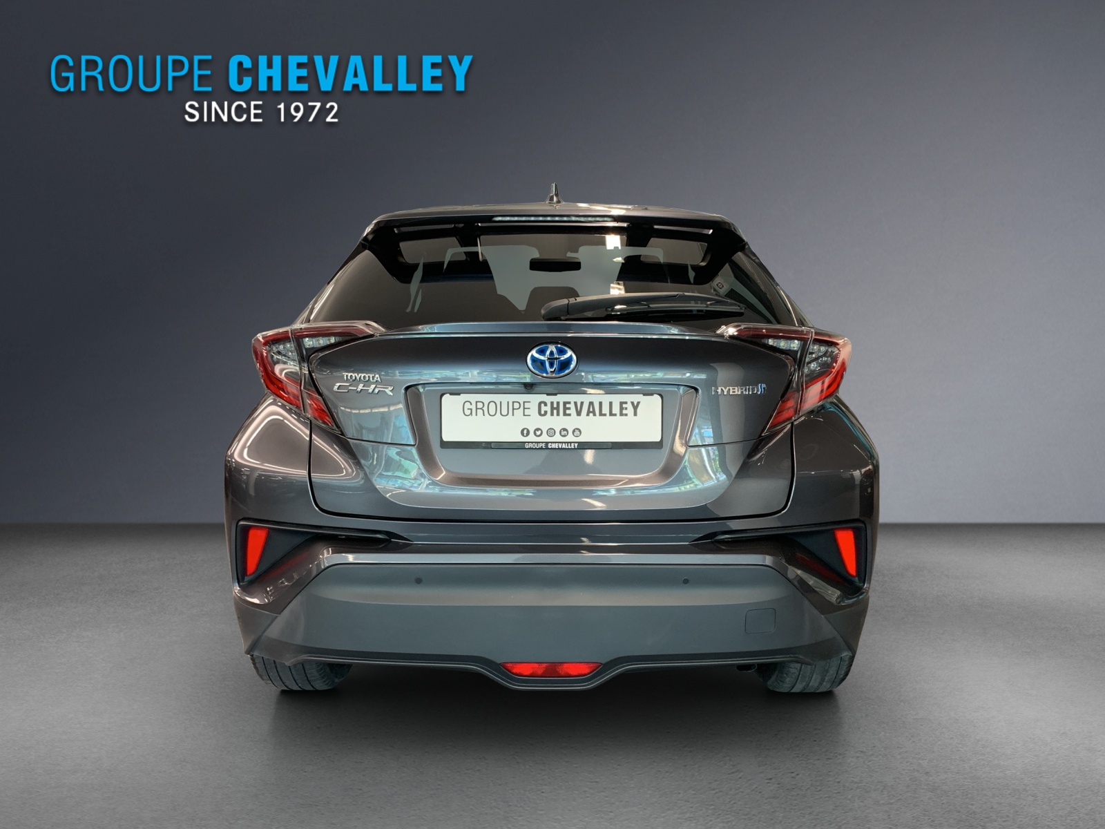 TOYOTA C-HR 1.8 HSD Style-image-4