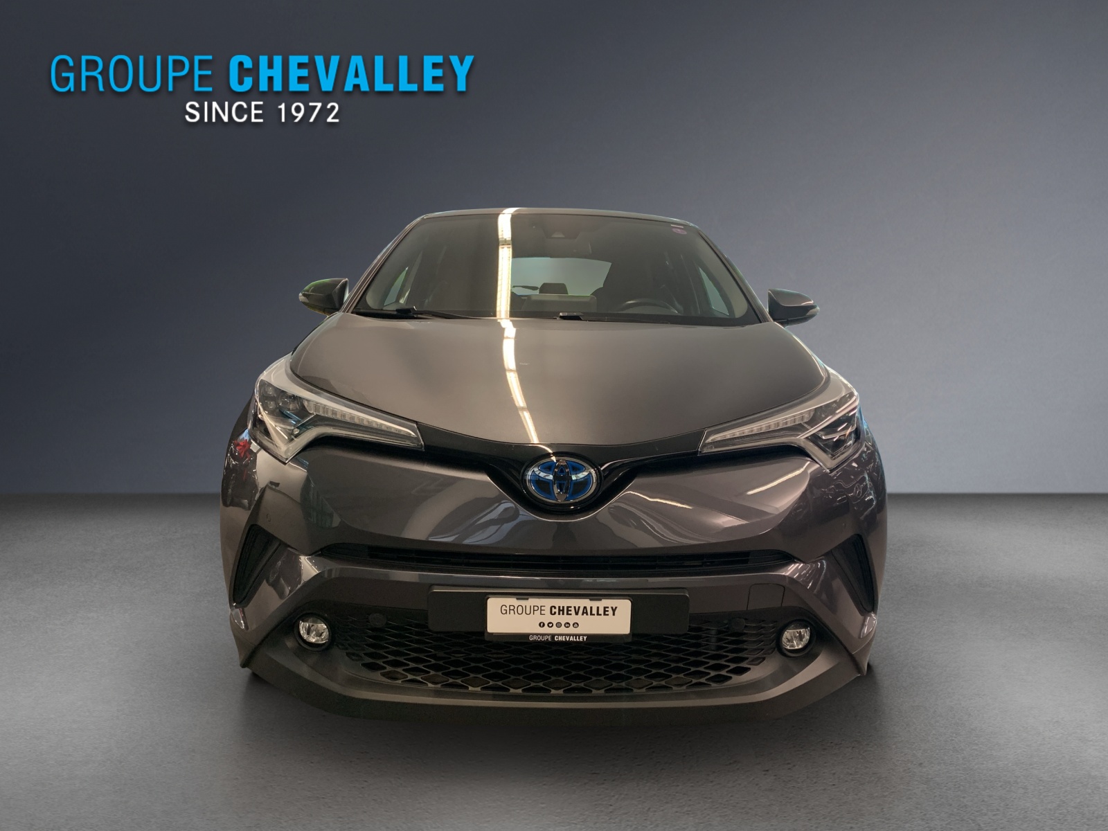 TOYOTA C-HR 1.8 HSD Style-image-1