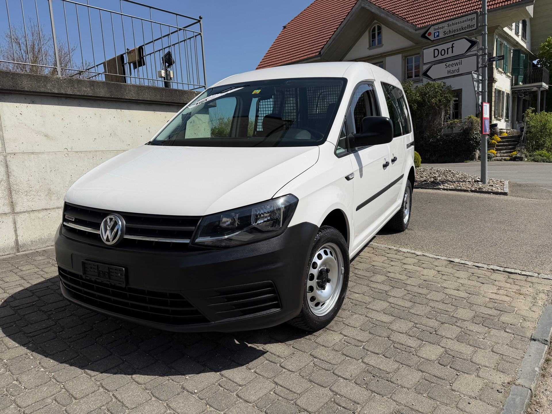 VW CADDY-image-0