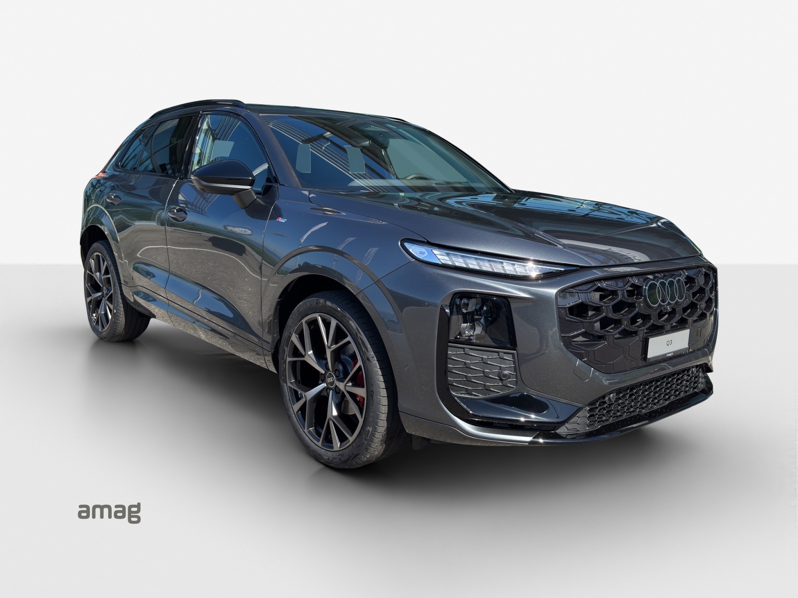 AUDI Q3 SUV 110 kW TFSI S tronic-image-5