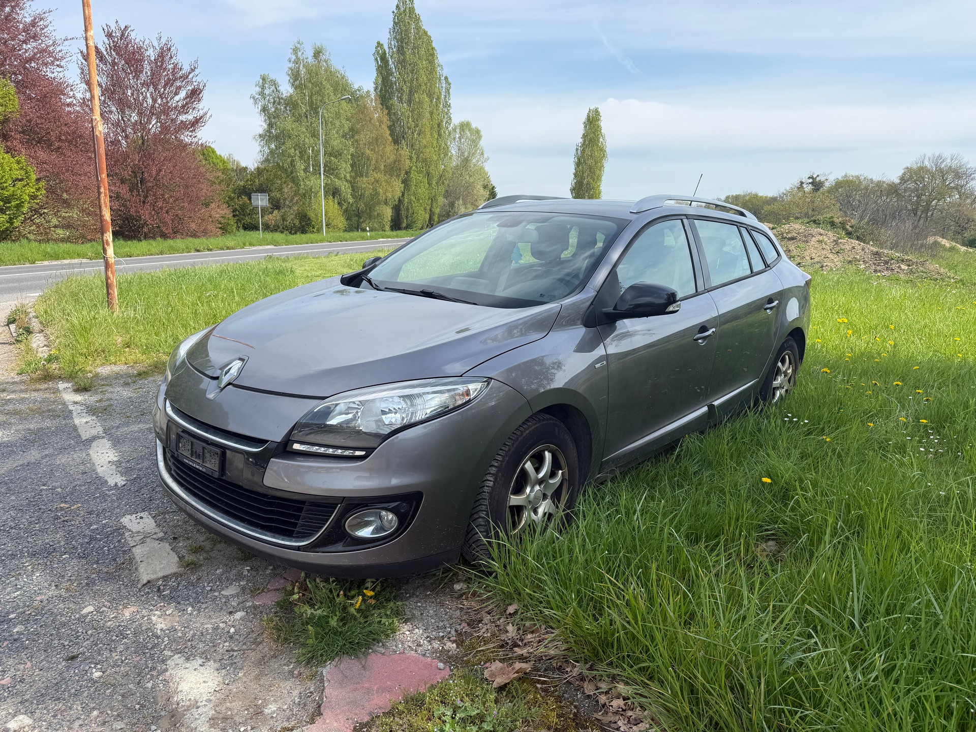 RENAULT Mégane Grandtour 1.5 dCi Bose EDC-image-2