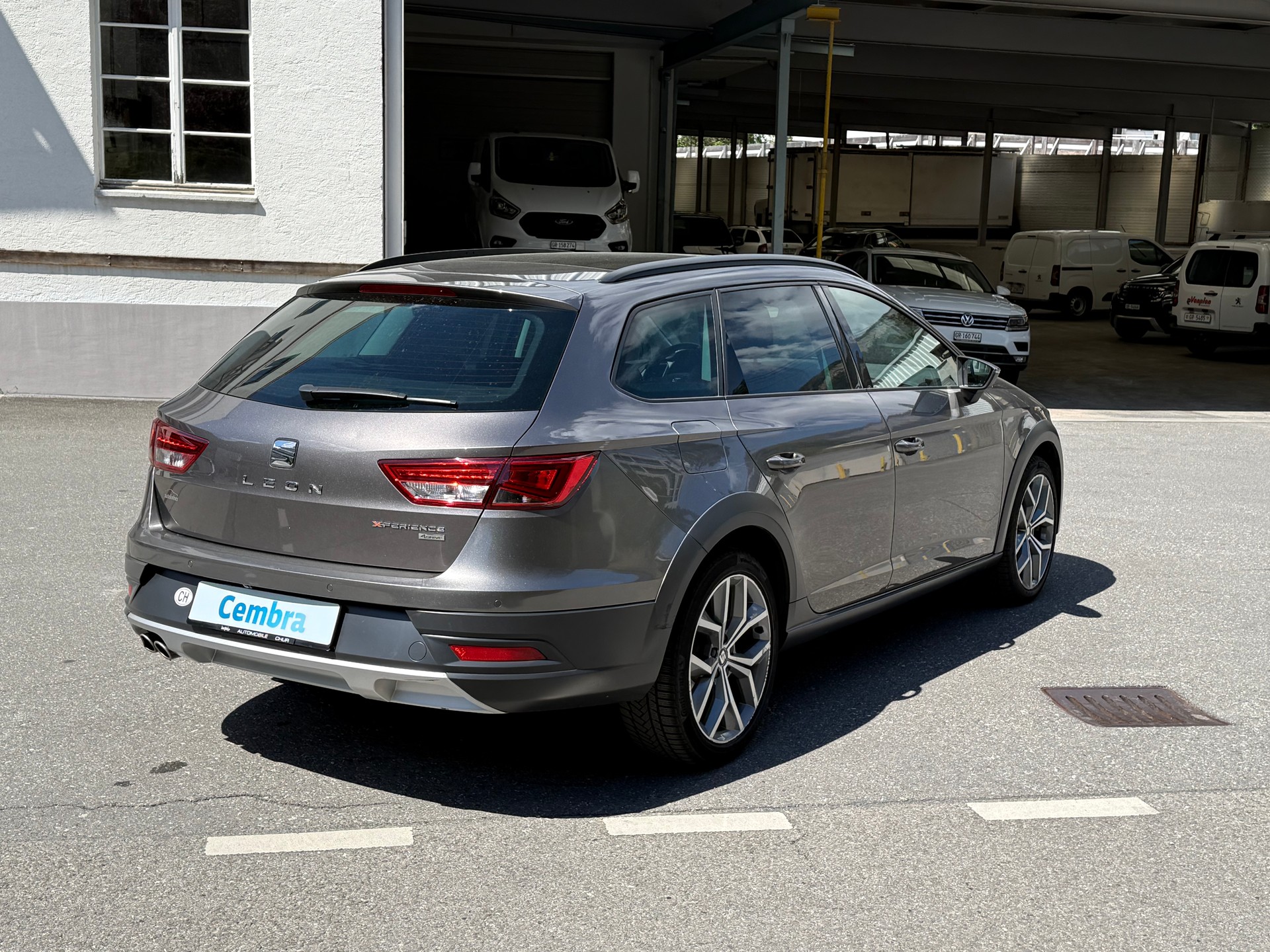 SEAT Leon ST 2.0 TDI X-Perience 4Drive DSG-image-4