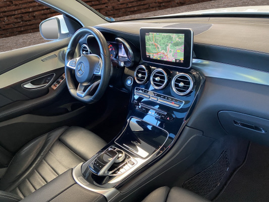 MERCEDES-BENZ GLC 350 e AMG Line 4Matic-image-14