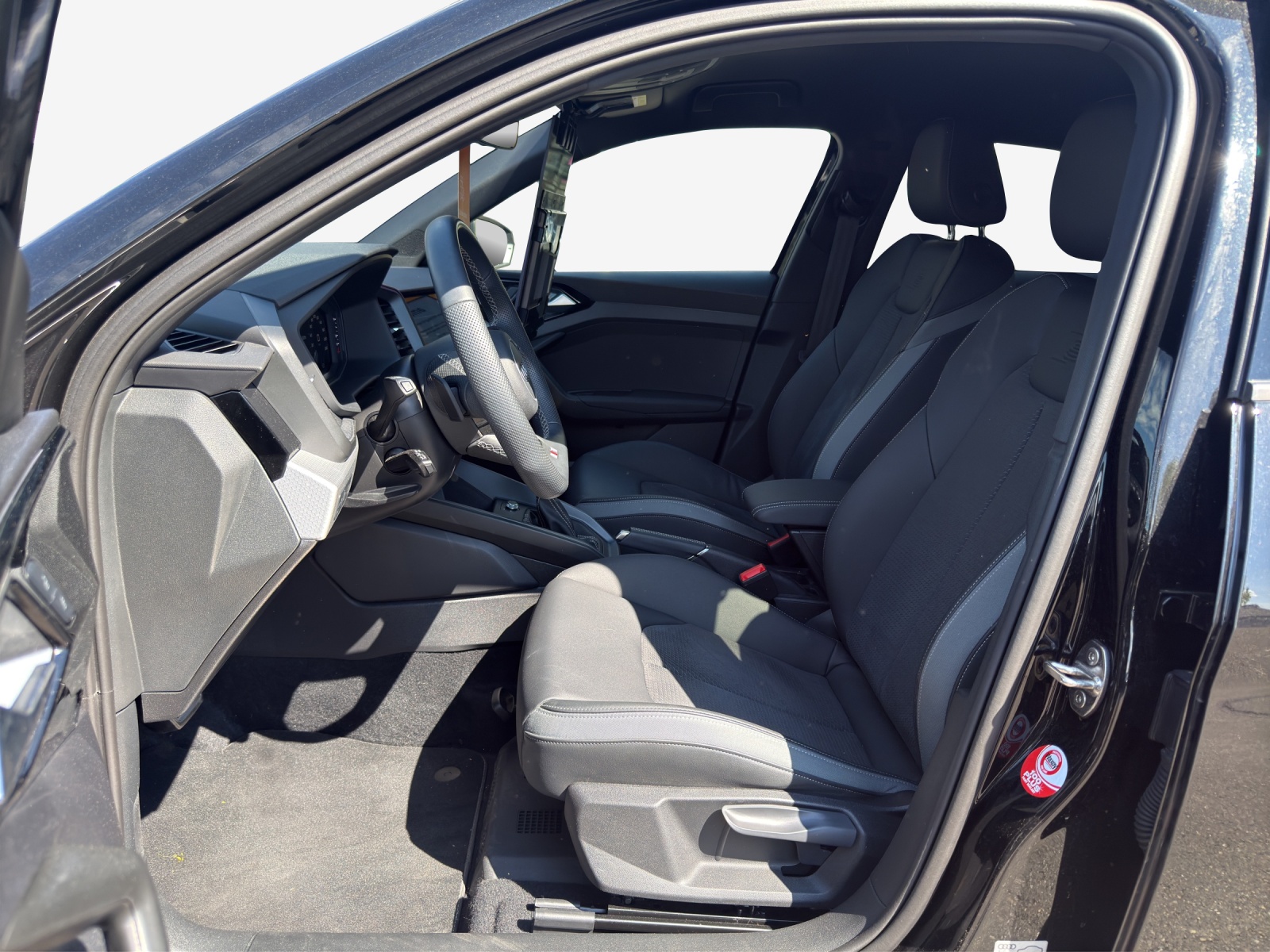 AUDI A1 Sportback 35 TFSI S Line S-tronic-image-7