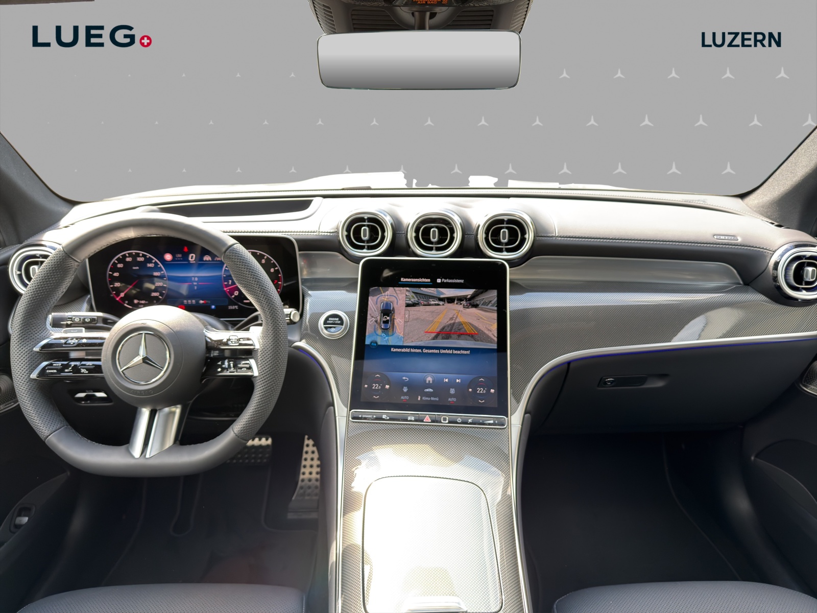 MERCEDES-BENZ GLC 300 4Matic 9G-Tronic-image-10