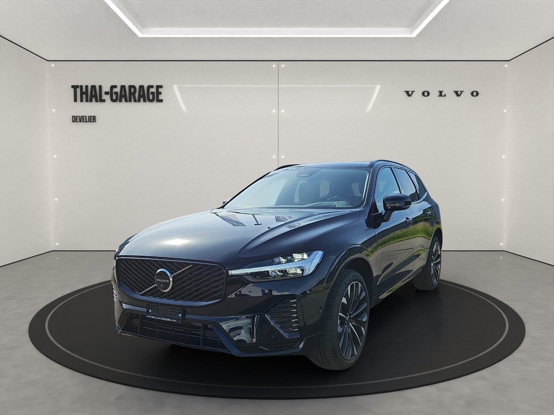 VOLVO XC60 2.0 T8 TE Ultra Dark eAWD-image-0