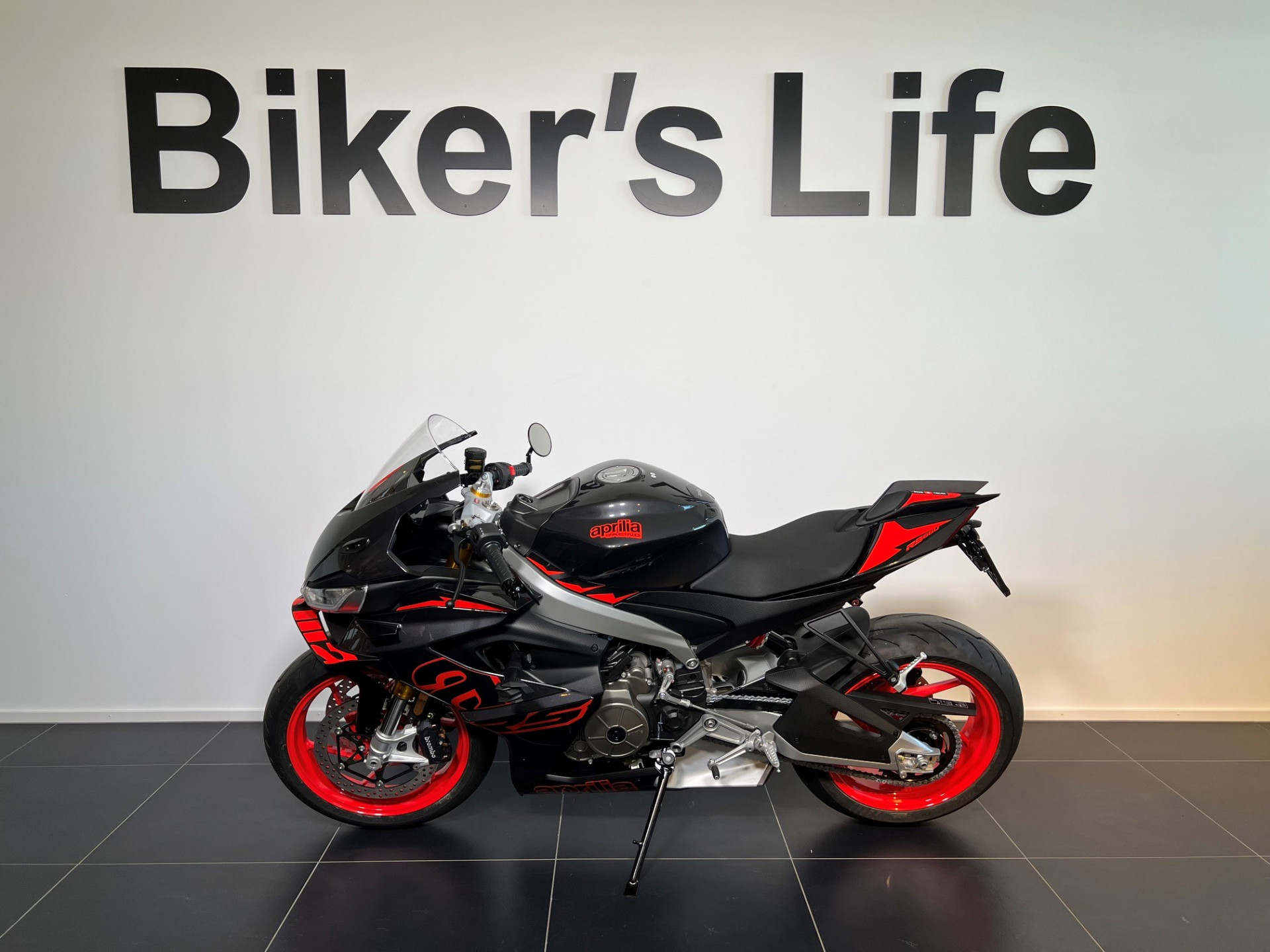 APRILIA RS 660-showroom-element-1