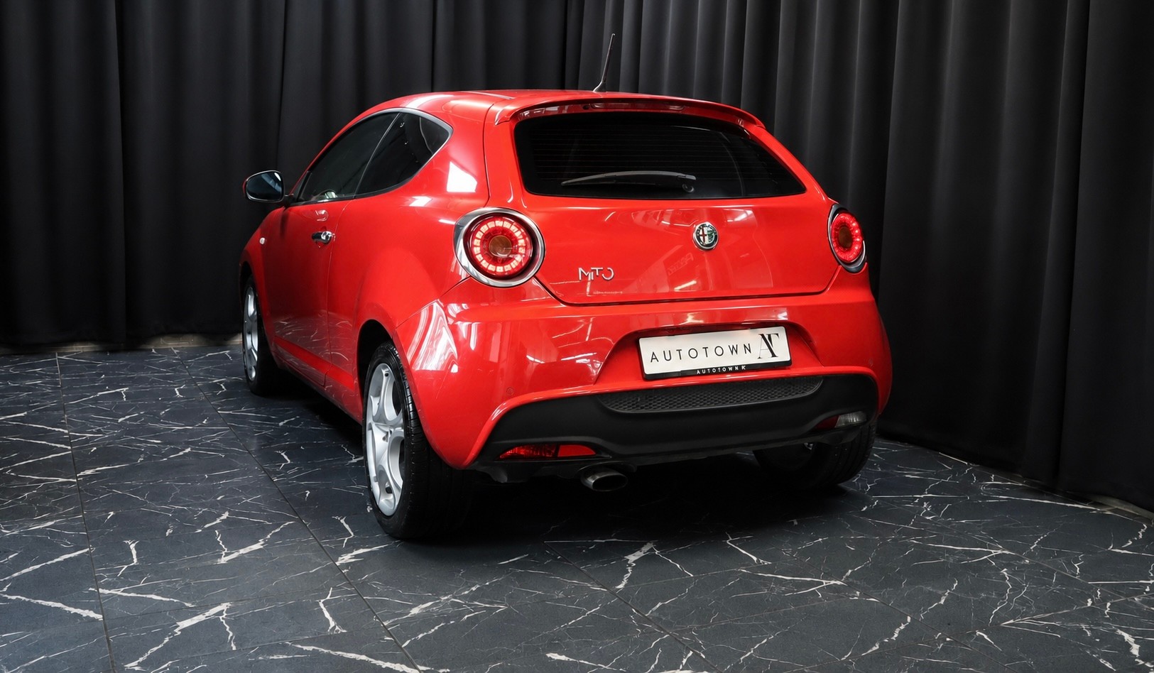 ALFA ROMEO MiTo 1.4 TB Distinctive-image-1