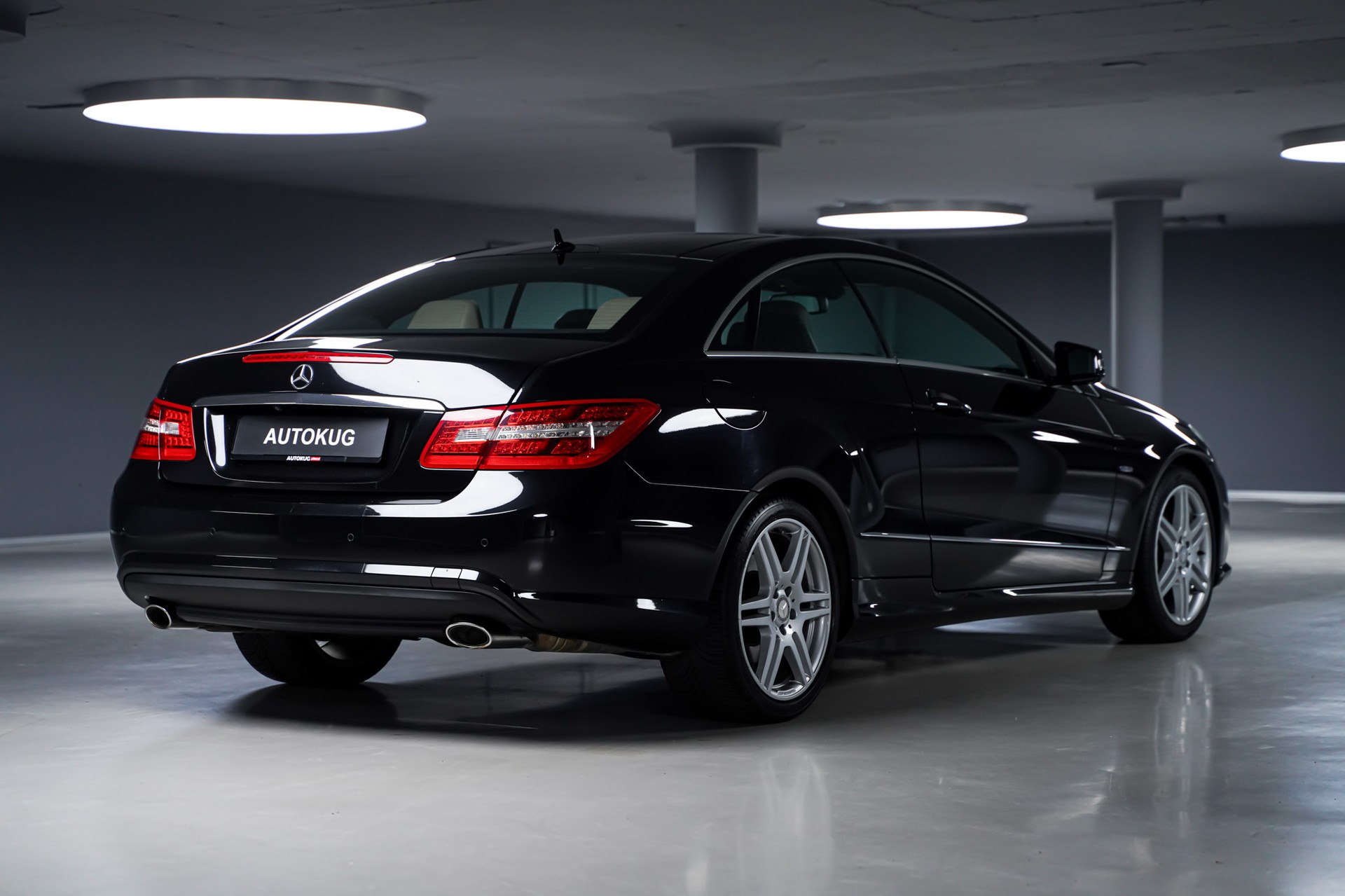 MERCEDES-BENZ E 350 CDI BlueEfficiency 7G-Tronic-image-4