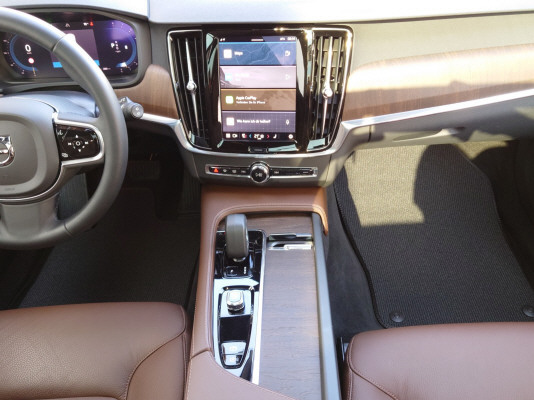 VOLVO V90 CC B6 MHD Plus AWD-image-5