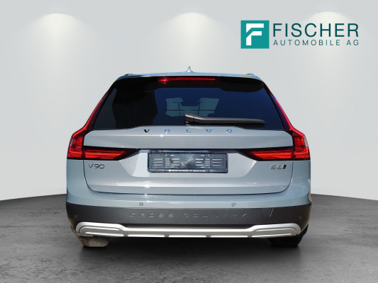 VOLVO V90 CC B6 MHD Plus AWD-image-2