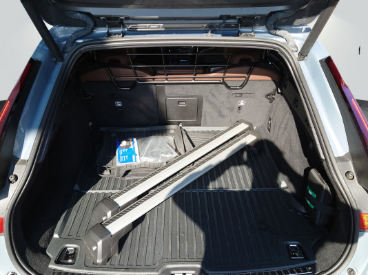 VOLVO V90 CC B6 MHD Plus AWD-image-8