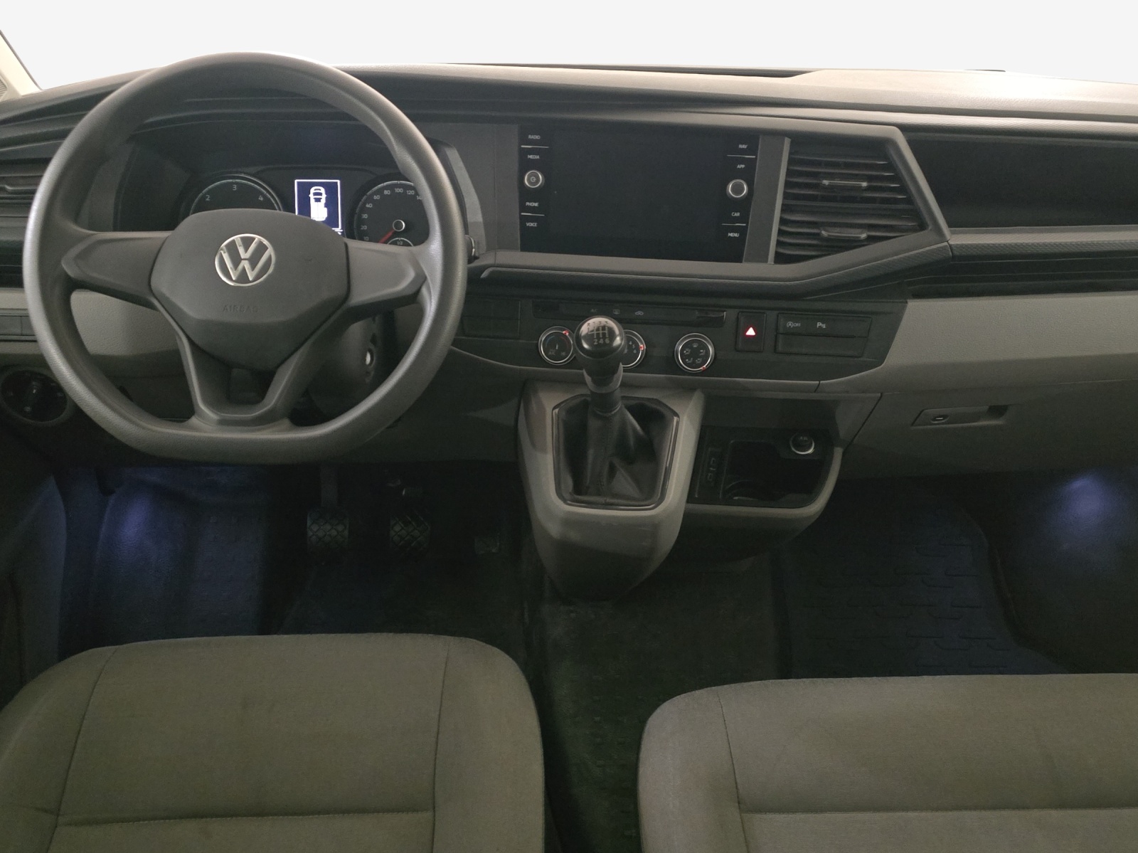 VW T6.1 2.0 TDI 4Motion-image-8