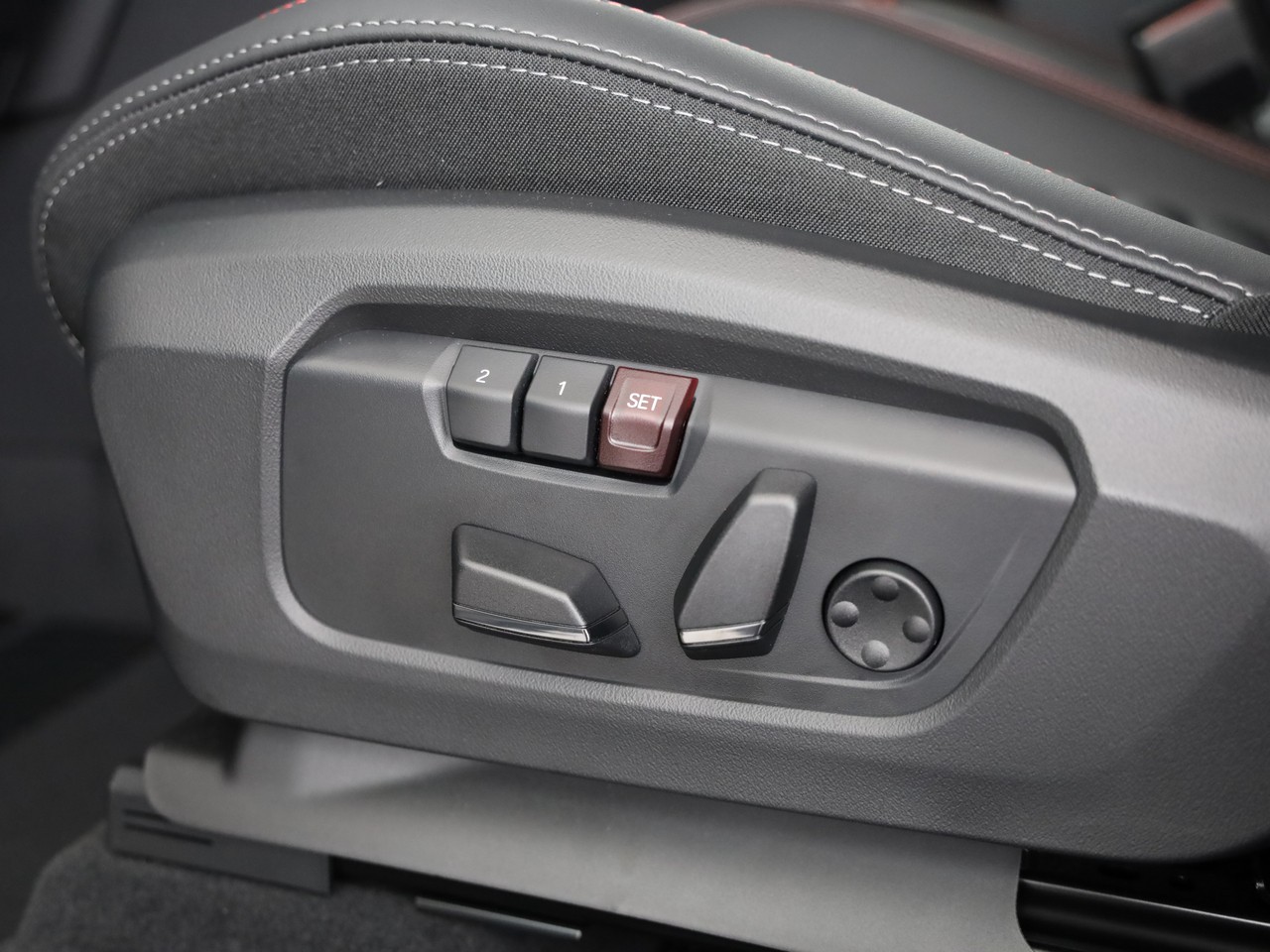 MINI Countryman John Cooper Works ALL4 Steptronic-image-22
