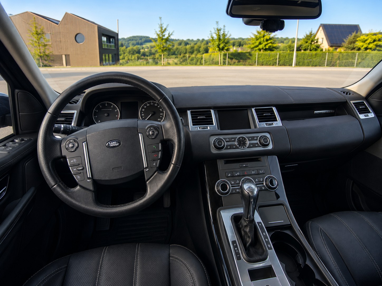 LAND ROVER Range Rover Sport 5.0 V8-image-8